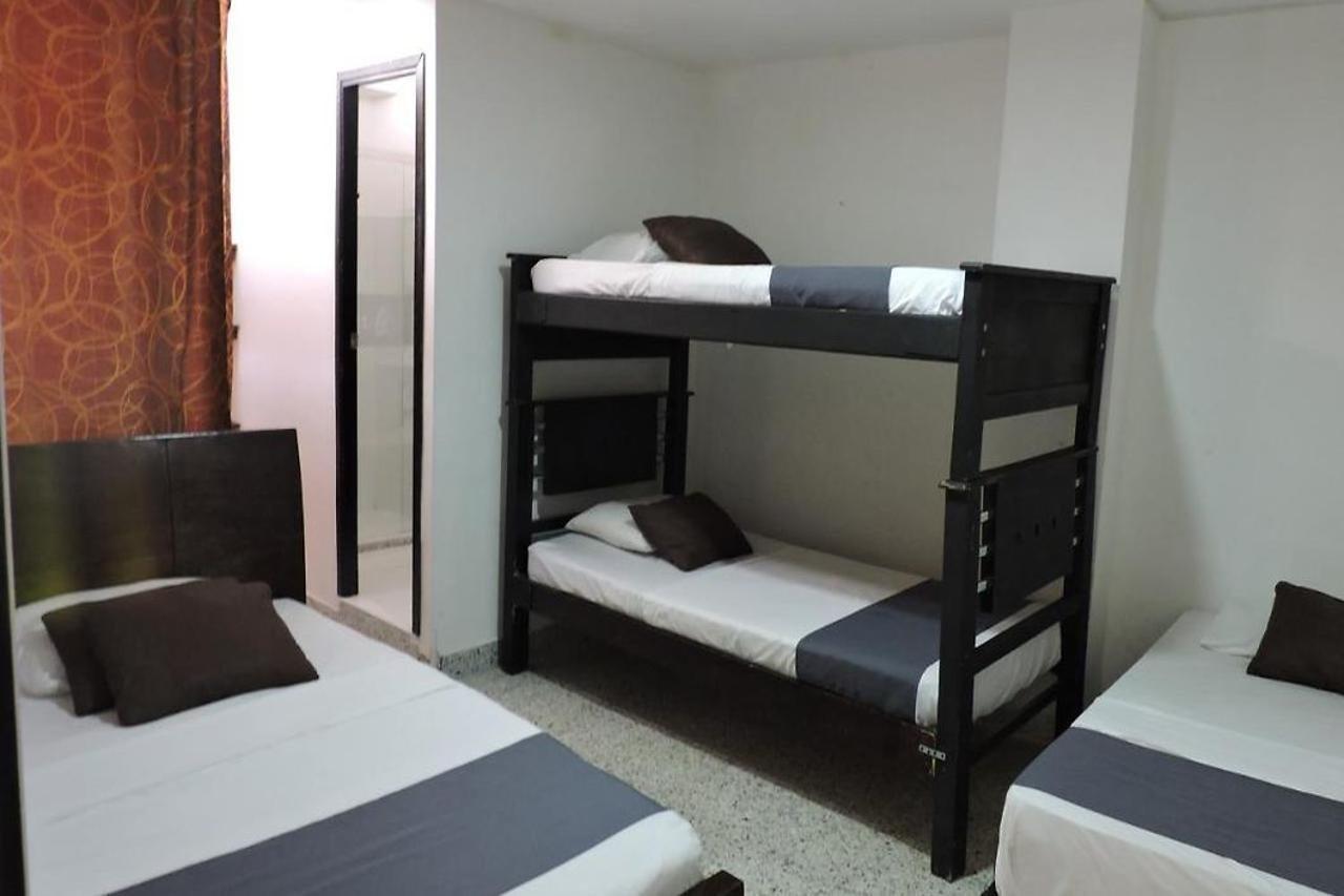 Hotel JC 43 Medellín Buitenkant foto