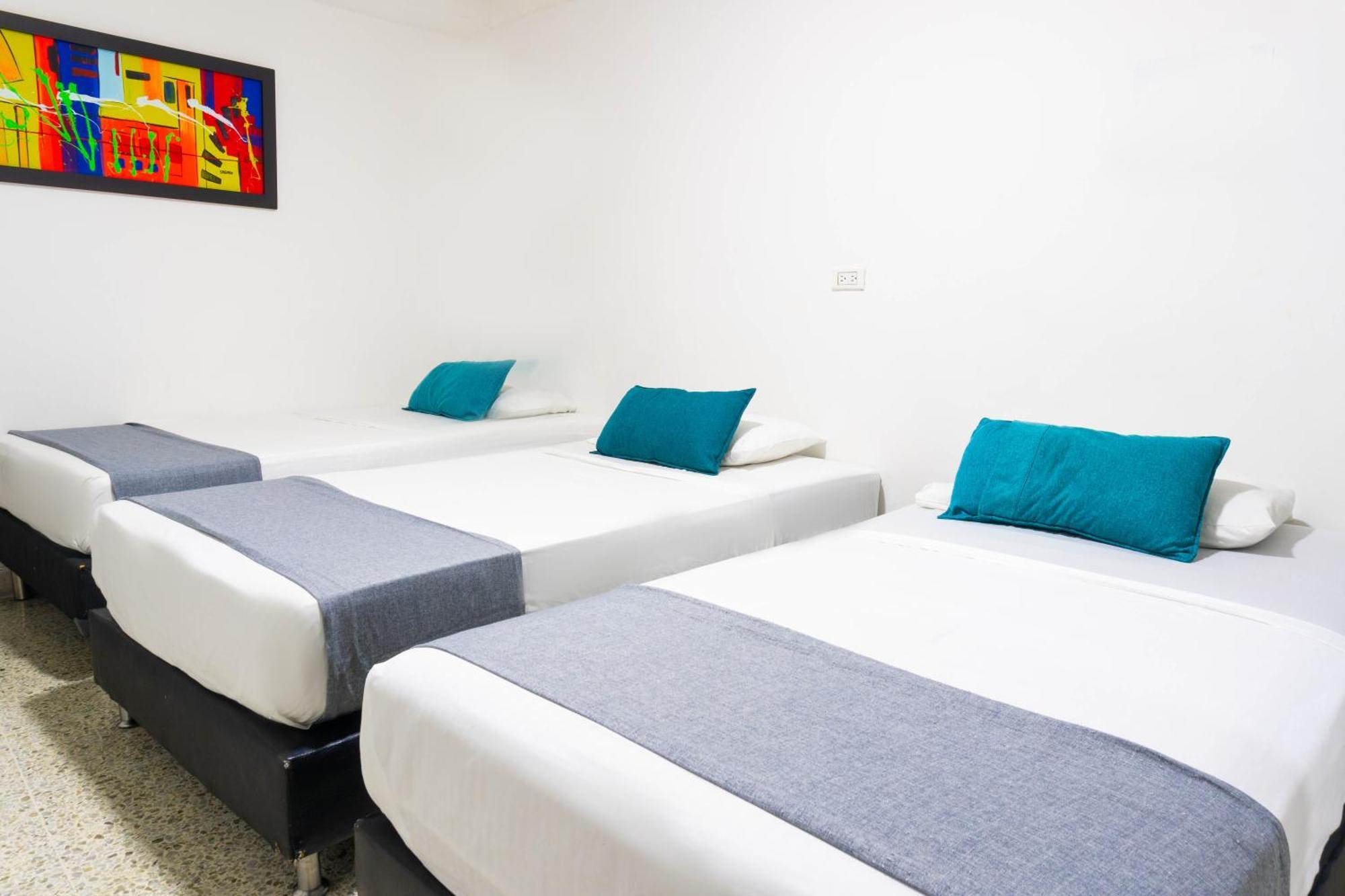 Hotel JC 43 Medellín Buitenkant foto