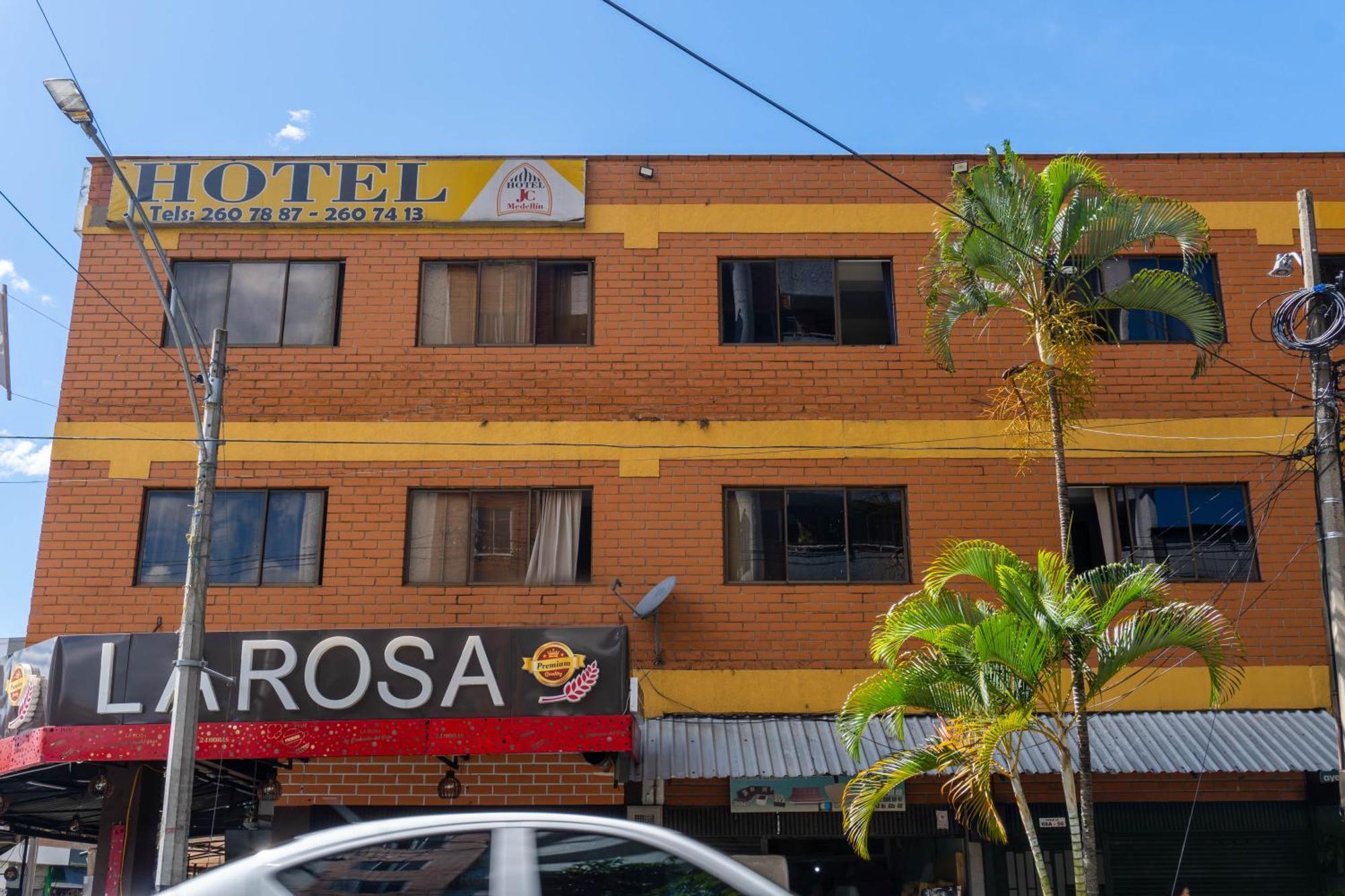 Hotel JC 43 Medellín Buitenkant foto